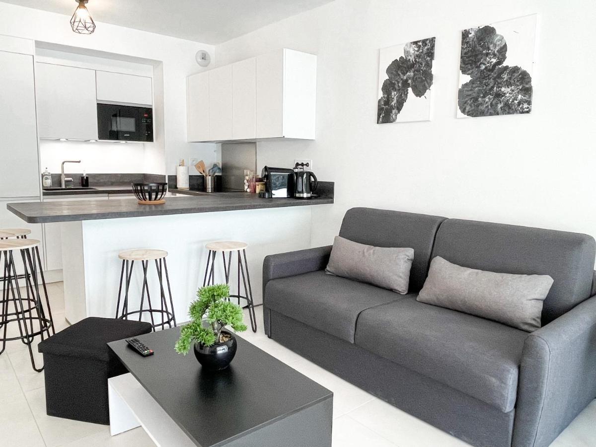 Apartment T2 Neuf Terrasse Pres Des Plages